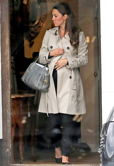 Kate Middleton Baby Bump Pictures 