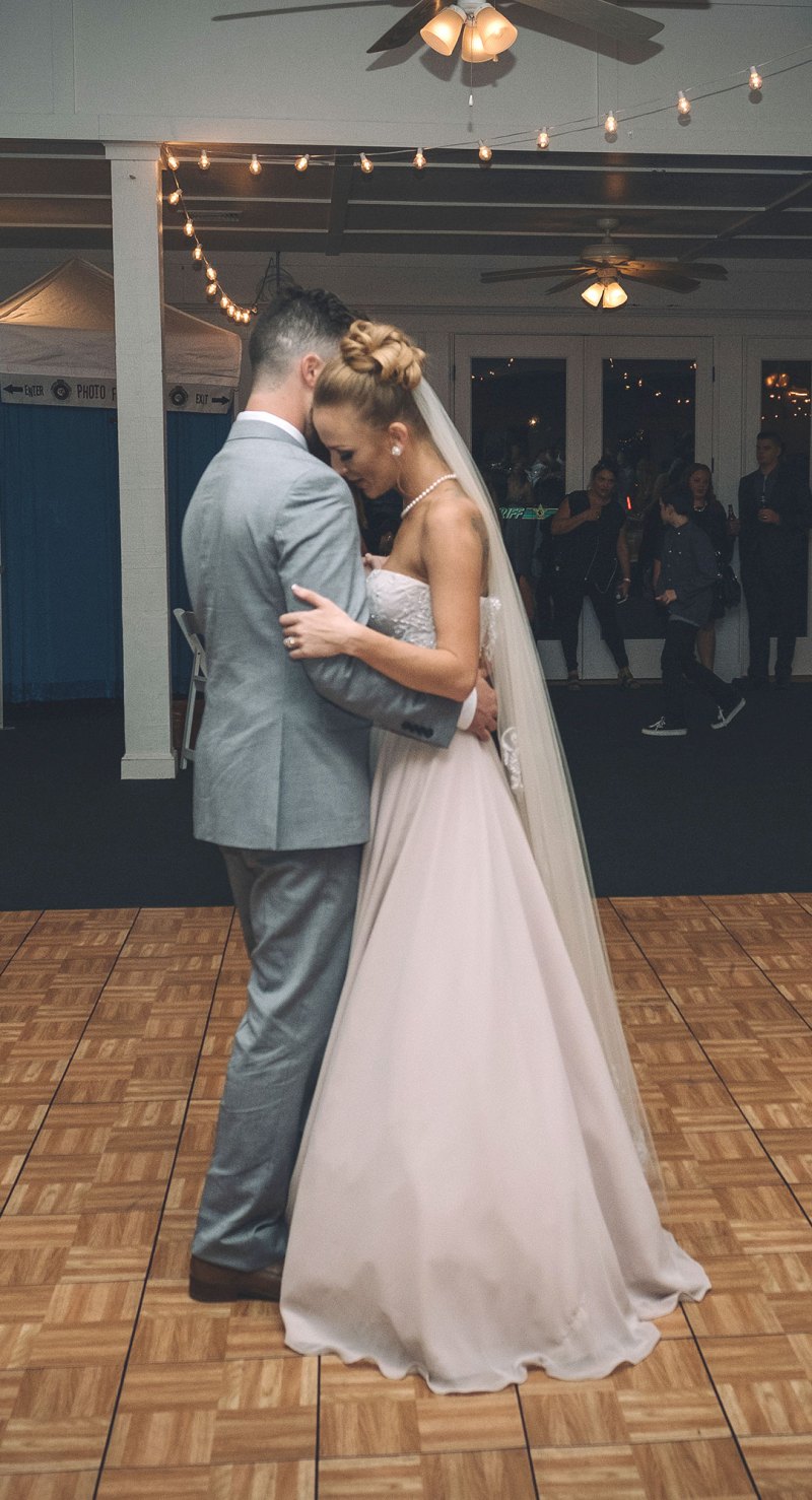 Maci Bookout and Taylor McKinney's First Dance