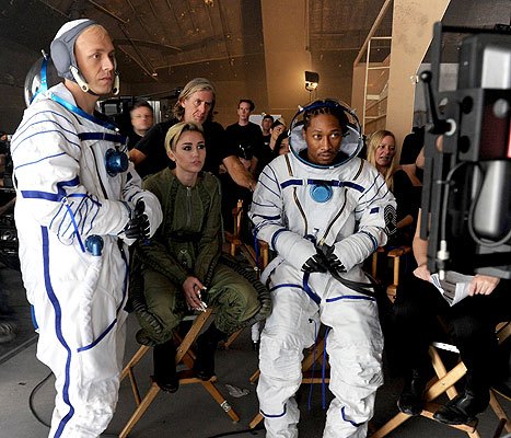 Miley Cyrus Is a Naked Alien in Future's "Real and True" Music Video