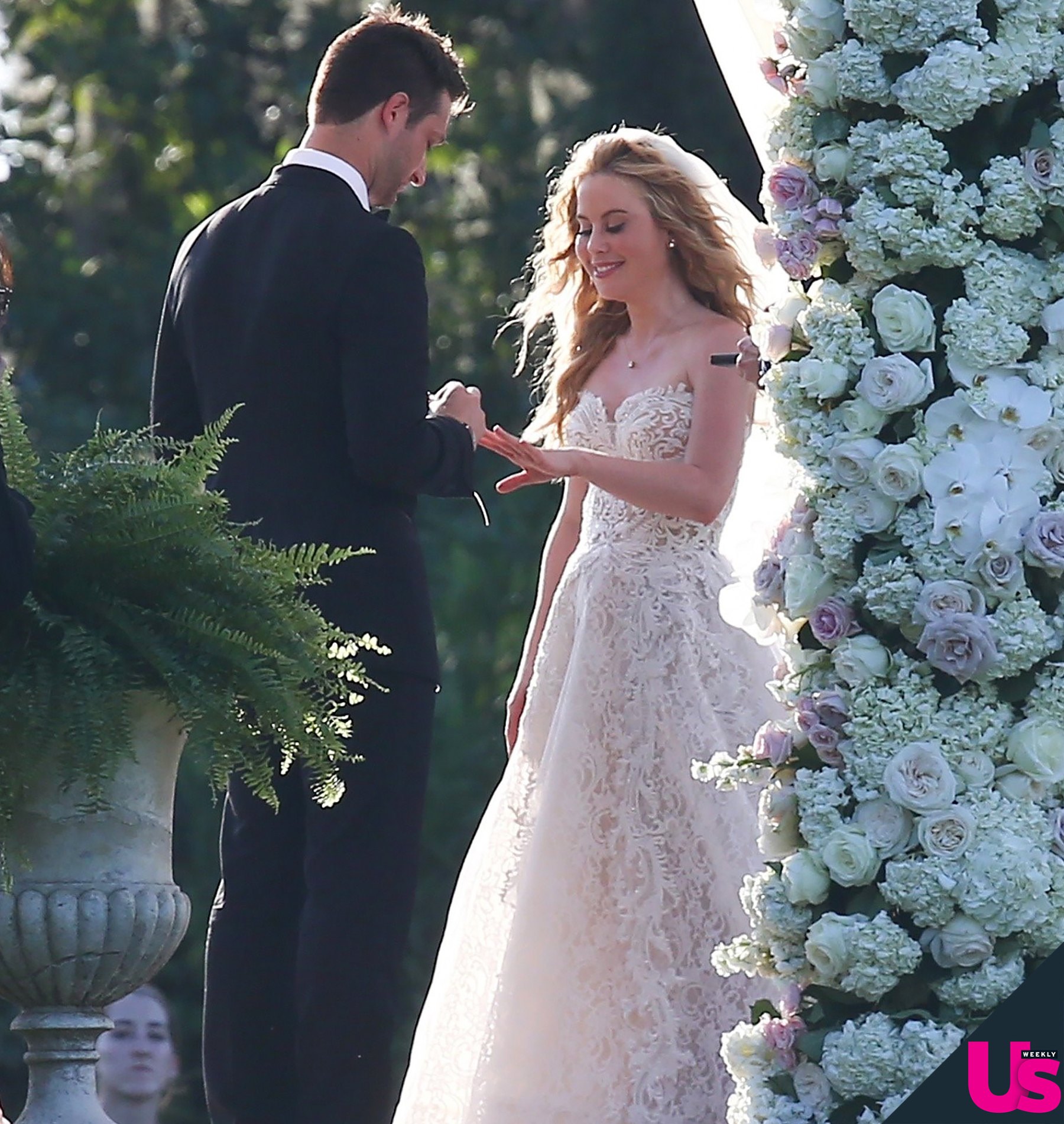 Tara Lipinski Wedding Pics: Her Dress, Vows, Ring and More | Us Weekly