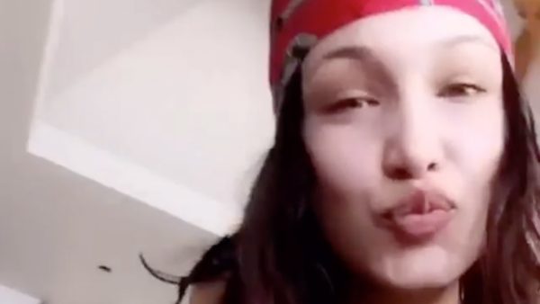 Bella hadid d7c38a9a e623 42a0 9795 ecc97f805625