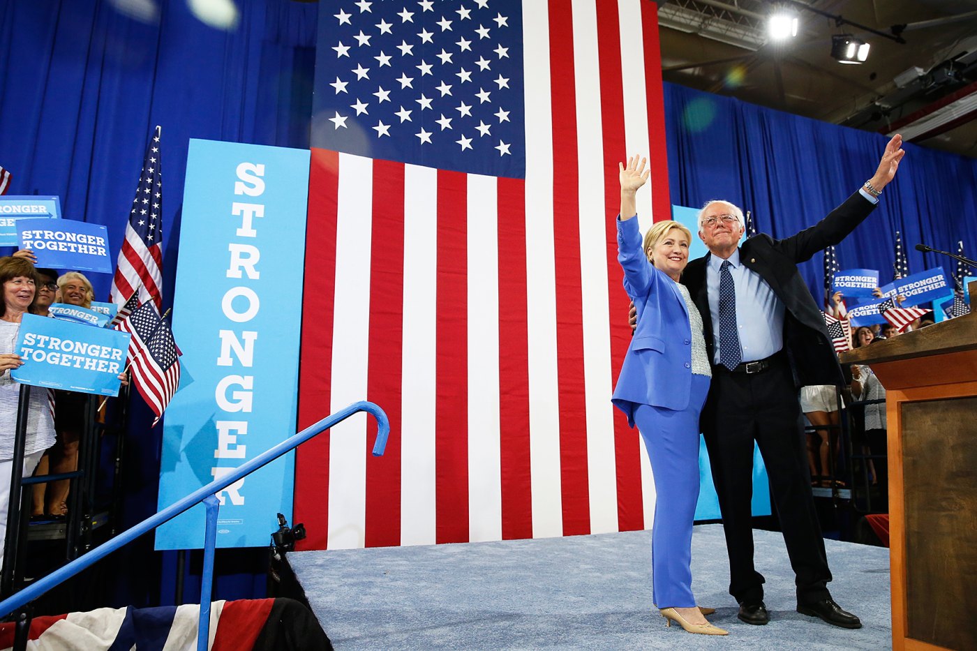Bernie Sanders Endorses Hillary Clinton at New Hampshire Rally | Us Weekly