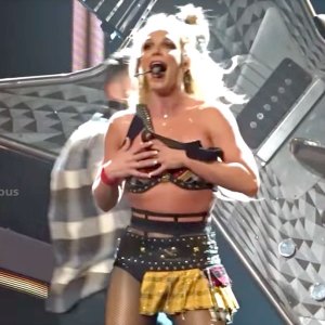 Britney spears f9e5c8ee 3334 4c7d b164 768194356650