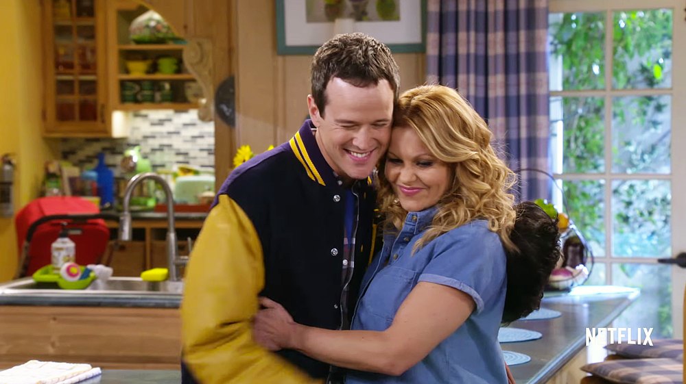Scott Weinger and Candace Cameron Bure