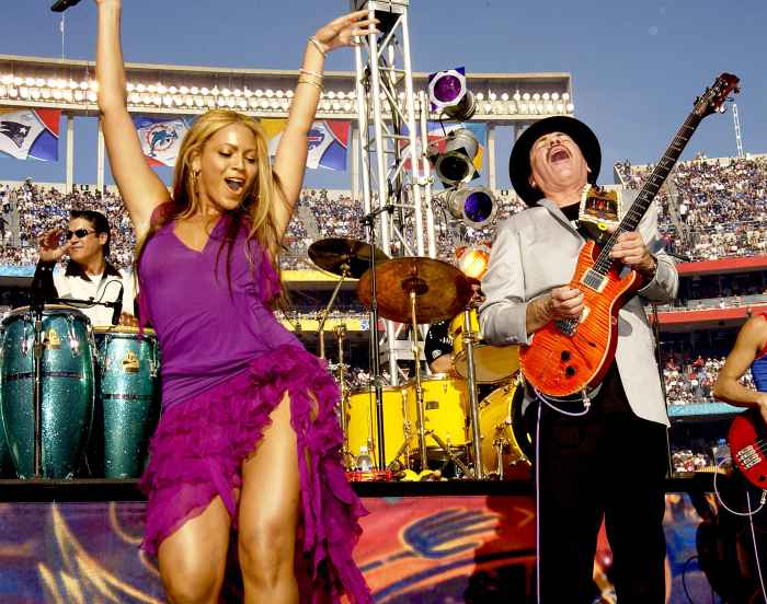 Beyonce Carlos Santana Super Bowl 2003