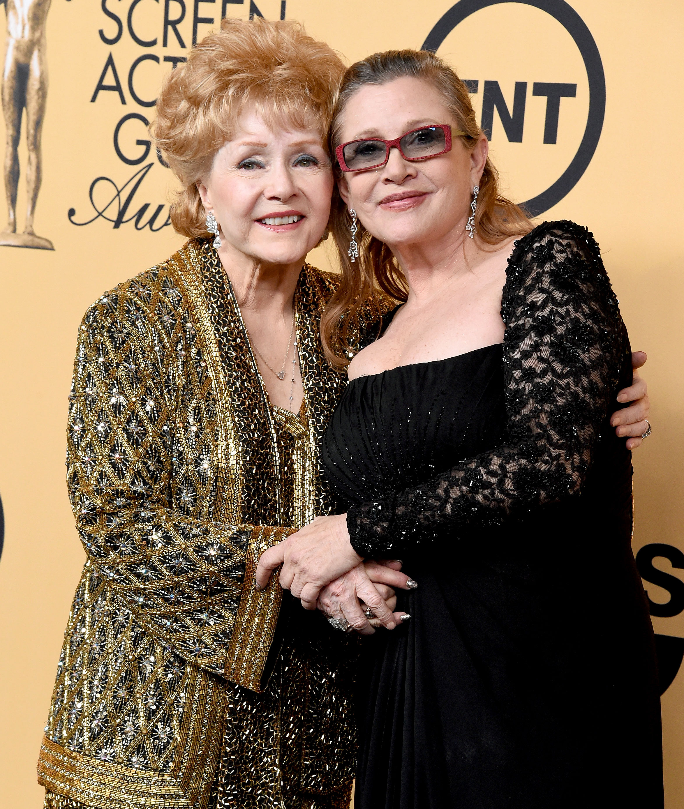 Carrie fisher 2 f2ac0d5a b76f 46c3 ac4c 0076ea84f6ef