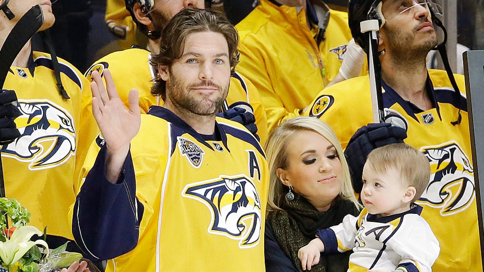 Carrie Underwood Mike Fisher Isaiah