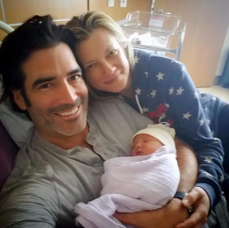 Carter oosterhouse amy baby zoom 02437722 62f7 4a38 b3a8 aa2bcabbc58a