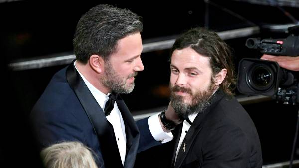 Casey affleck ben affleck zoom 89ed4234 8849 4733 92b3 1502b572ae8e