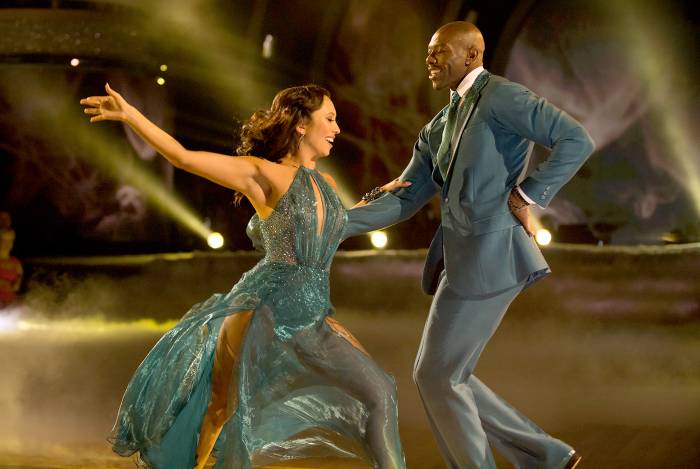 Cheryl Burke and Terrell Owens on Dancing With The Stars.