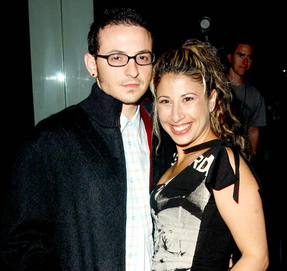 Chester Bennington from Linkin Park and Samantha