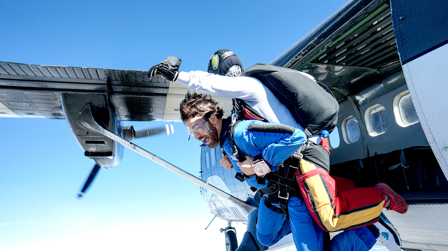 Chris evans plane jump zoom 1dc47daa 0ad7 48a4 83a4 8704a11c311a