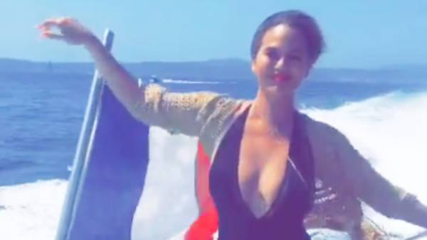 Chrissy Teigen