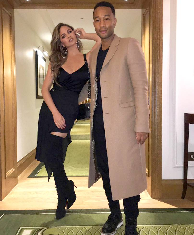 Chrissy teigen john legend anniversary 0d30da71 ce83 4612 81bc b4bdbee9b2c3