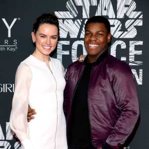Daisy Ridley John Boyega