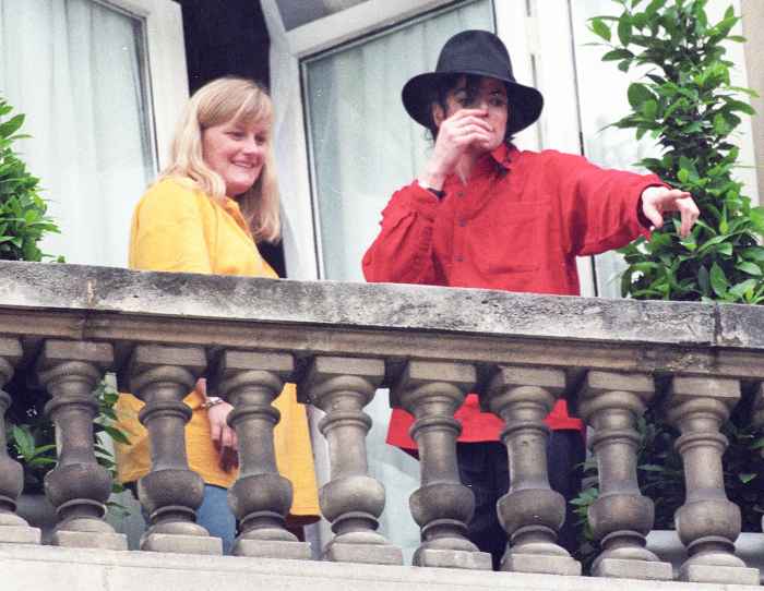 Michael Jackson with Debbie Rowe in 1997 in Paris, France.