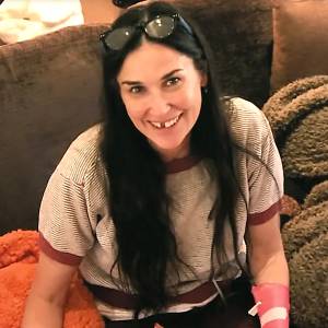 Demi moore without dentures ae47506e ca51 49ce a300 fd258c59c7eb