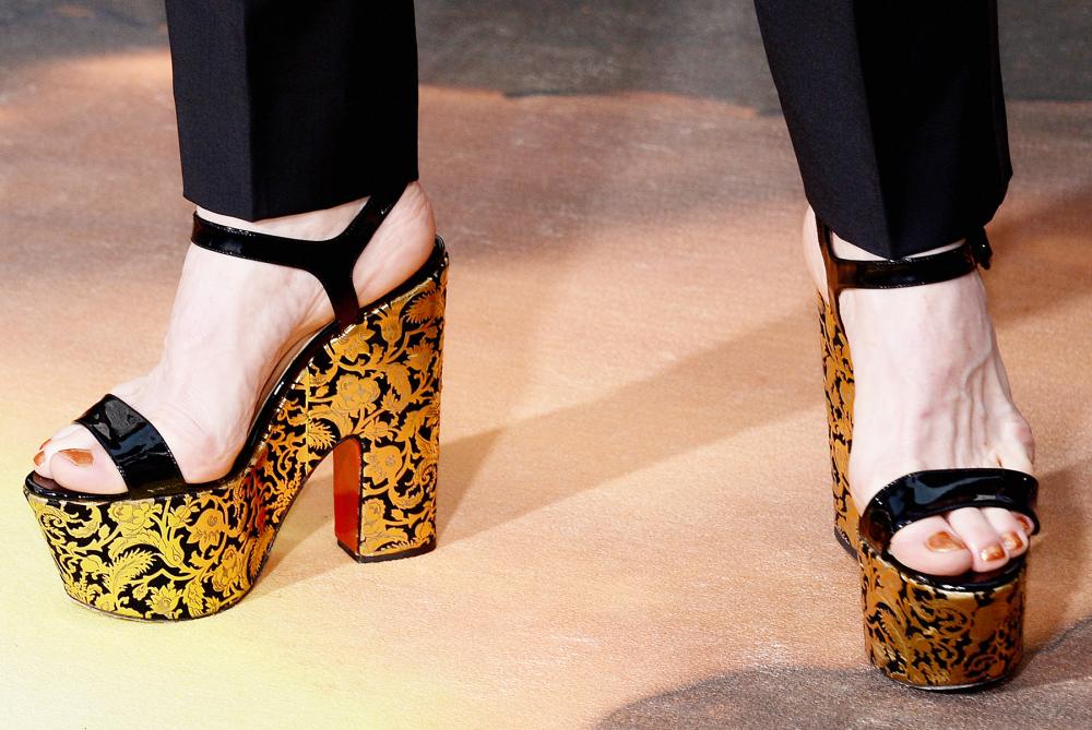 Denis O'Hare's shoes at the Golden Globes 2016