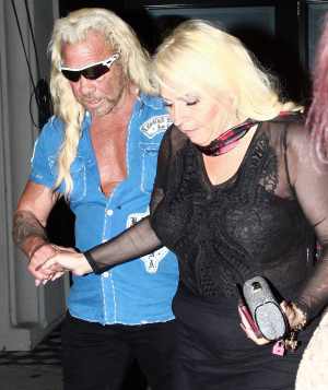 Dog the Bounty Hunter's Wife Beth Emerges After Cancer News Us Weekly