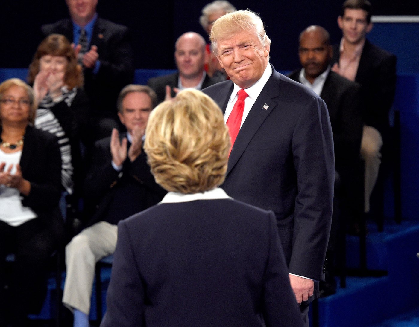 Donald Trump Interrupted Hillary Clinton, Sniffled in Second Debate ...