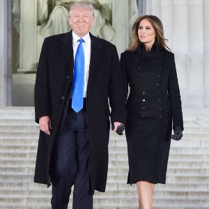 Donald trump melania walking 64f88644 a812 4bca 9945 1459e47e96f5