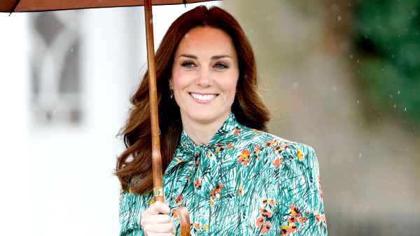 Duchess Kate visits the Sunken Garden on the grounds of Kensington Palace in London on August 30, 2017.