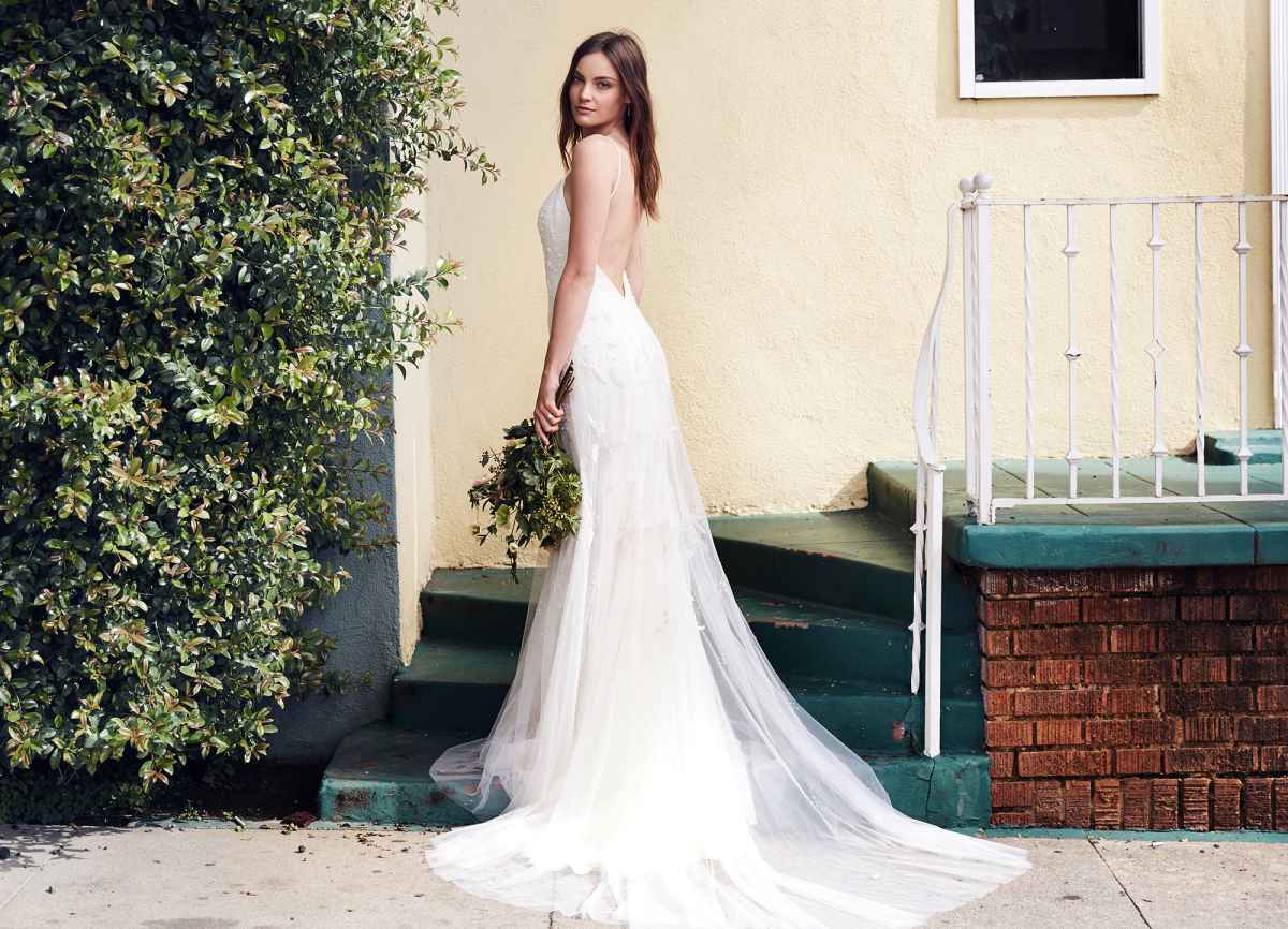 Oscar Nominee Emma Stone's Style Inspired This Bridal Gown