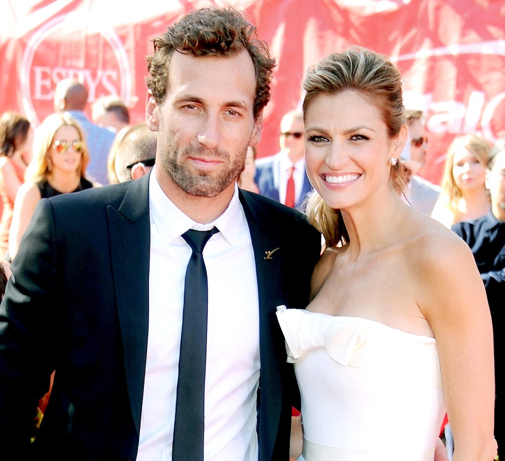 Erin Andrews and Jarret Stoll arrive at the 2014 ESPY Awards at Nokia Theatre L.A. Live on July 16, 2014 in Los Angeles, California.