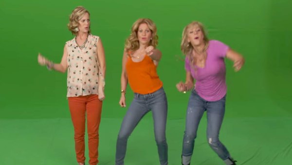 Fuller house zoom 00c6a467 8954 4b51 b65a cfd385903f5a