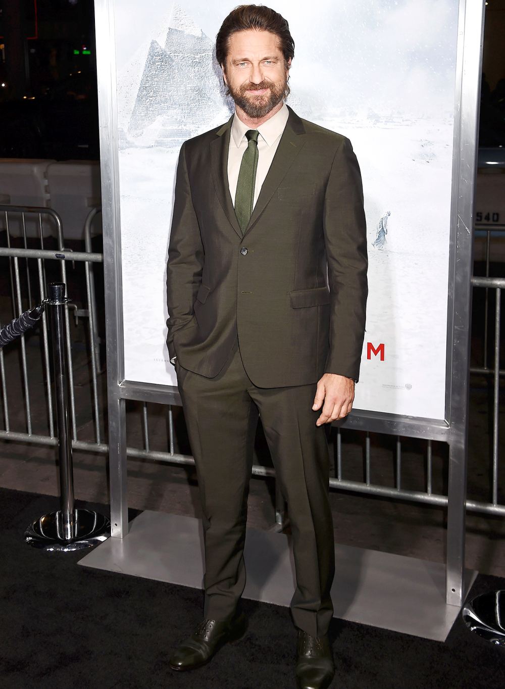 Gerard Butler attends the premiere of Warner Bros. Pictures' 'Geostorm' at the TCL Chinese Theatre on October 16, 2017 in Hollywood, California.