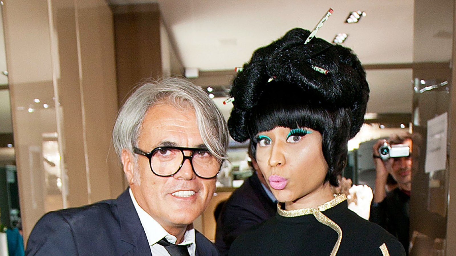 Nicki Minaj In Twitter Spat With Shoe Designer Giuseppe Zanotti