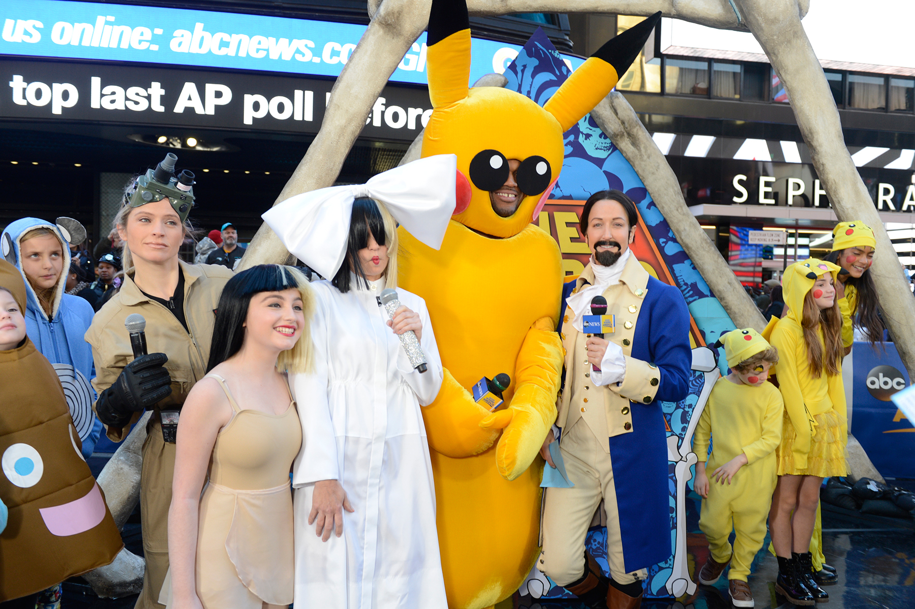 Gma zoom 17784a7c 8be8 4422 bdf1 be67bfcdaf5f