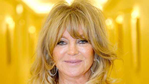 Goldie hawn zoom 9fe5e8c0 e383 4847 b4c3 de2ad0969004