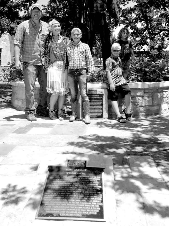 Blake Shelton, Gwen Stefani, and her children Kingston, Zuma, and Apollo