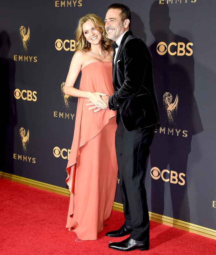 Hilarie Burton and Jeffrey Dean Morgan attend the 69th Annual Primetime Emmy Awards at Microsoft Theater on September 17, 2017 in Los Angeles, California.