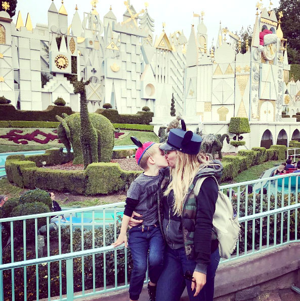 Hillary duf 11310312 36fa 4a81 a8a0 c974ceb0c407