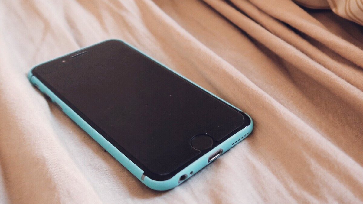 Iphonebed 75d390e7 b17d 4827 ac9c eed40b6857a3