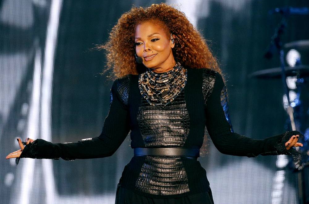 Janet Jackson performs during the Dubai World Cup horse racing event on March 26, 2016 at the Meydan racecourse in the United Arab Emirate of Dubai.