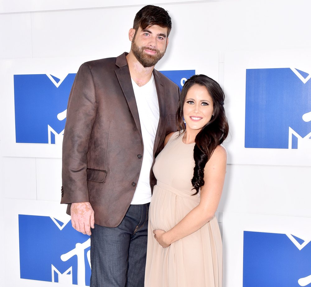 David Eason and Jenelle Evans attend the 2016 MTV Video Music Awards