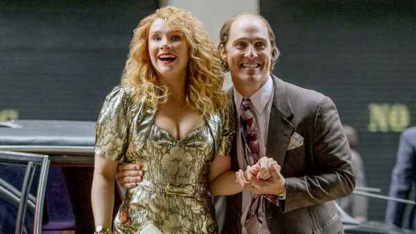 Jessica chastain matthew mcconaghey gold zoom fae2cdd5 32e2 444c a641 53b606770e25