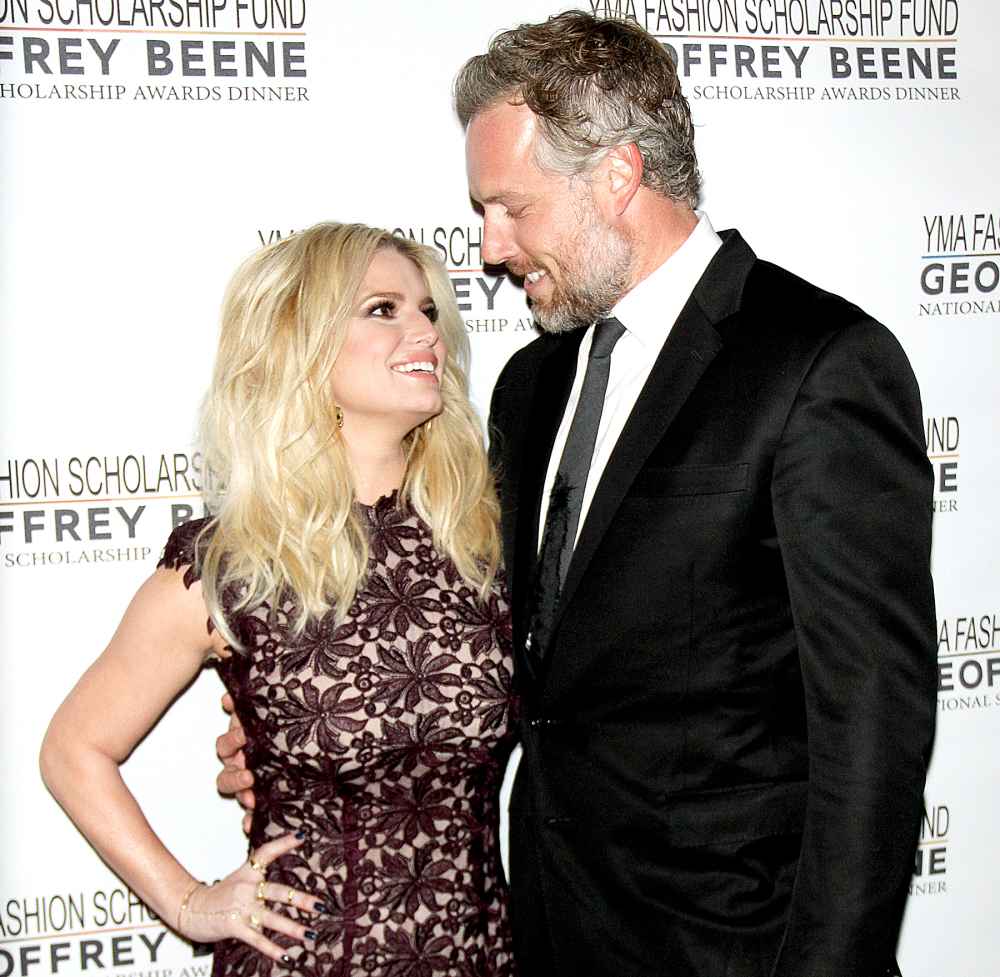 Jessica Simpson and Eric Johnson at the 2016 YMA Scholarship Fund Geoffrey Beene National Scholarship Awards Dinner.