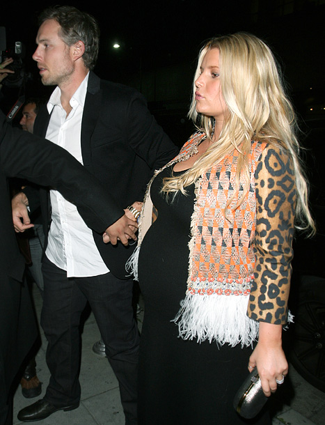jessica simpson expensive outfit 2