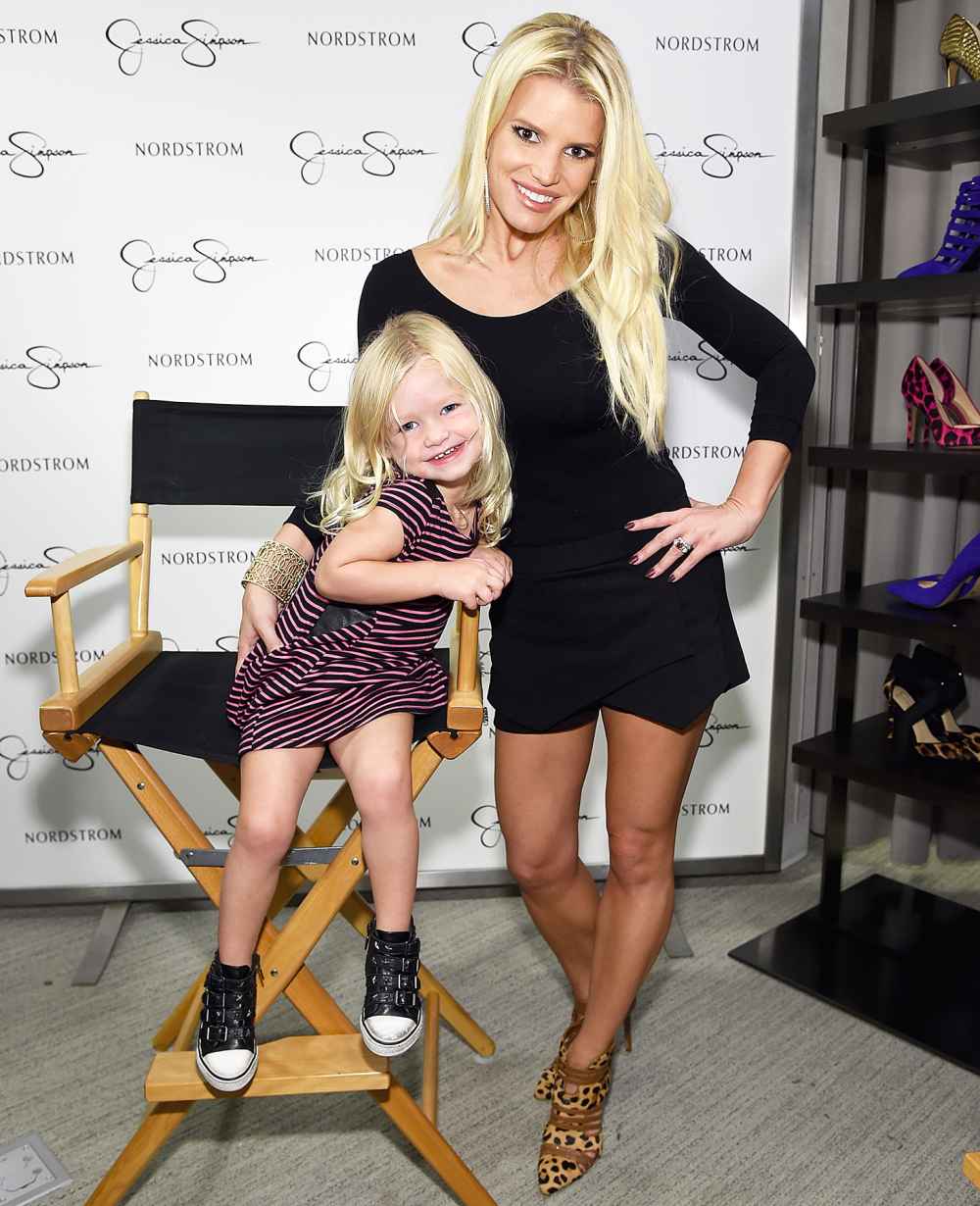Jessica Simpson Maxwell