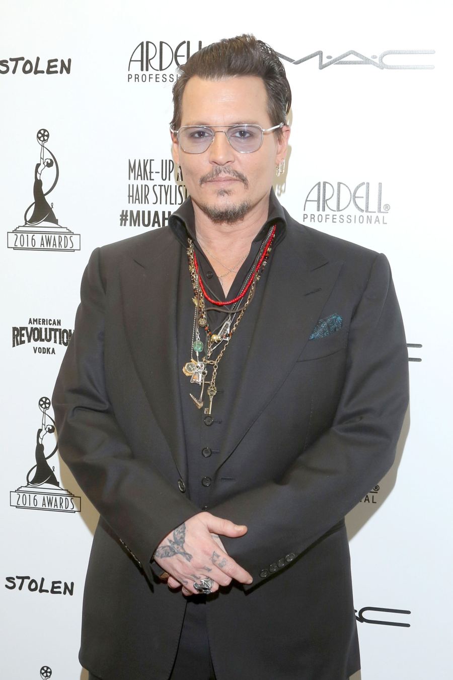 Johhny depp 038645cc ee5e 47b5 b293 5dd531caf633