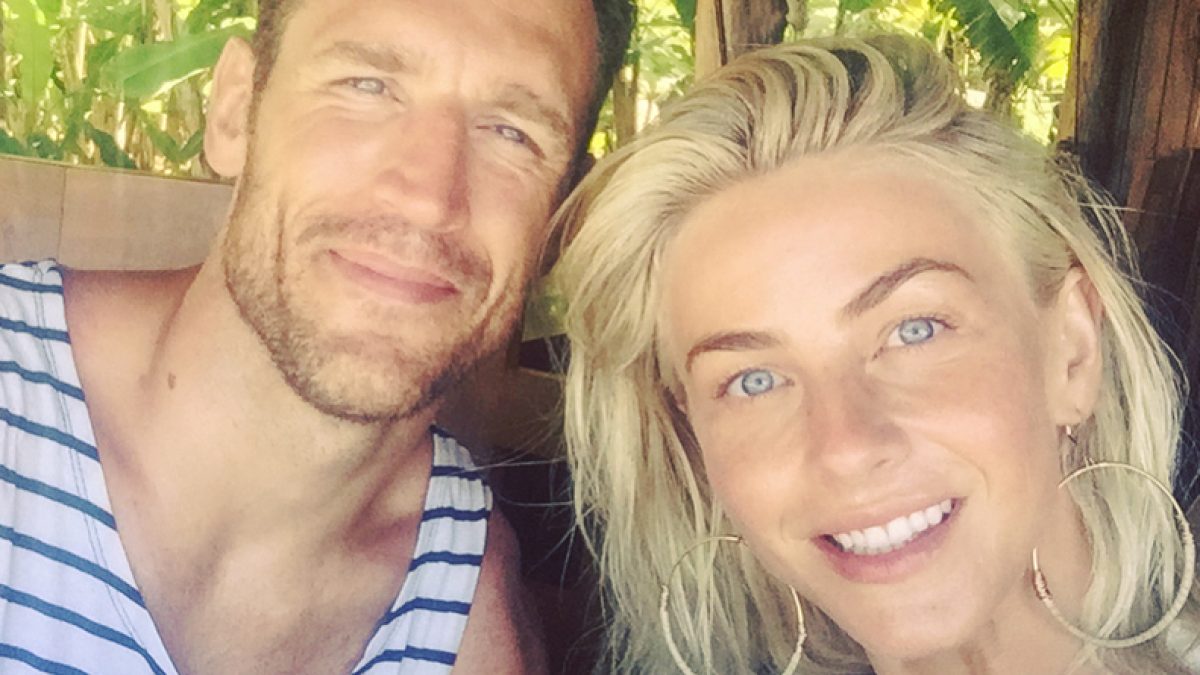 Julianne hough brooks 55933d9d c62c 4da6 a331 19483d8f9970