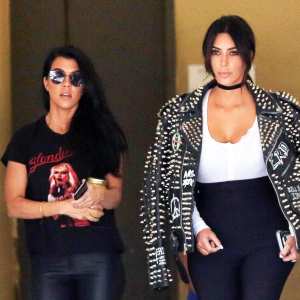 Kardashian d1065d35 cfd8 43c6 9622 1807de018d4e