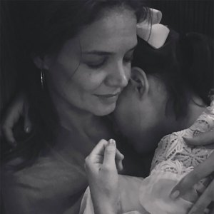 Katie Holmes shares adorable photo of Suri