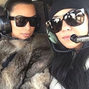 Kim and Kourtney Kardashian before their emergency landing