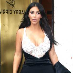 Kim k 3be033f4 7a1d 42ee bb09 bec0372304c1
