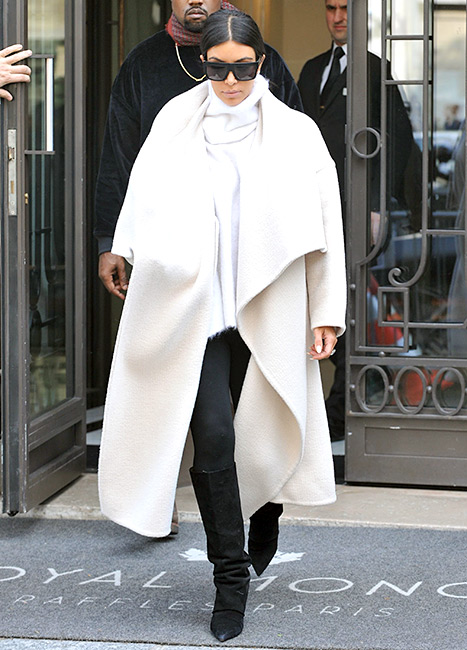 Kim Kardashian - White Coat